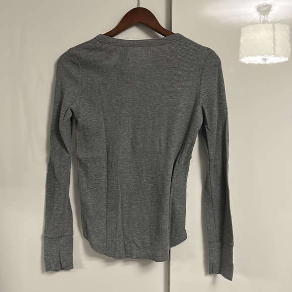 Aerie Real Soft quarter button Henley long sleeve - Picture 5 of 7